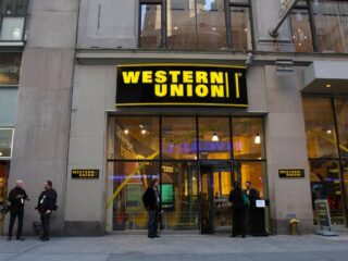 Western Union launches “Stable Card” – first step into digital finance?