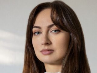 Lady with vagina in 'world's prime 1%' doing $2m a yr experiment avoids tampons 'in any respect prices'