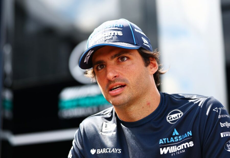 Carlos Sainz Denies Audi F1 Talks for 2027: ‘I never considered leaving Williams’