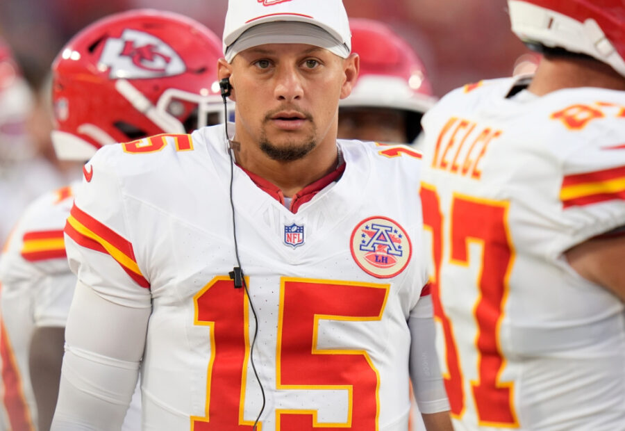 Key Chiefs Player Becomes Serious Doubt as Season Nears, Putting Patrick Mahomes Under Pressure