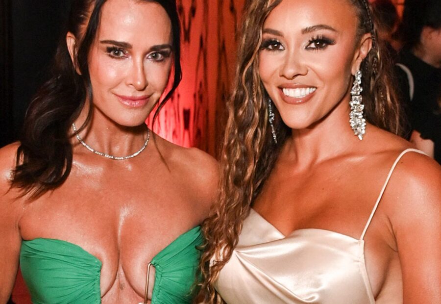 Kyle Richards Confronts Ashley Darby Over Flirting With Mauricio Umansky