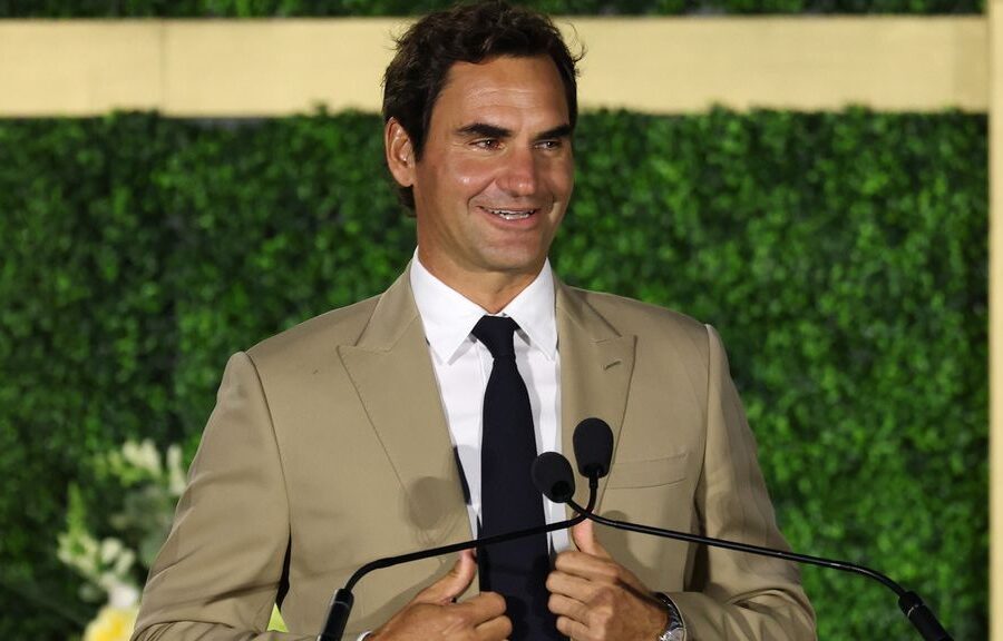 Roger Federer Brought to Tears During Hall of Fame Induction