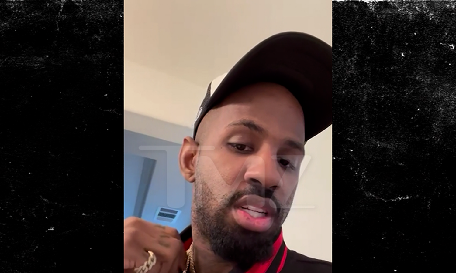 Watch Fake 49ers Player Daejon Love Tell Woman He’s Seeking a ‘Genetically Superior’ Partner