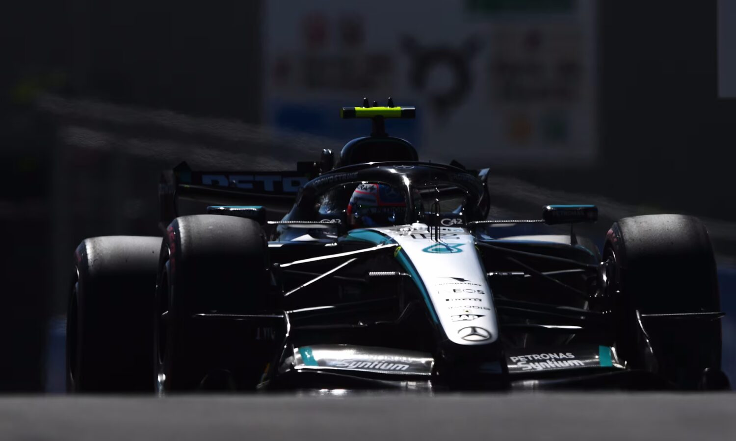2026 Spanish GP FP3: Antonelli Fastest as Hamilton, Bearman Crash at Madring