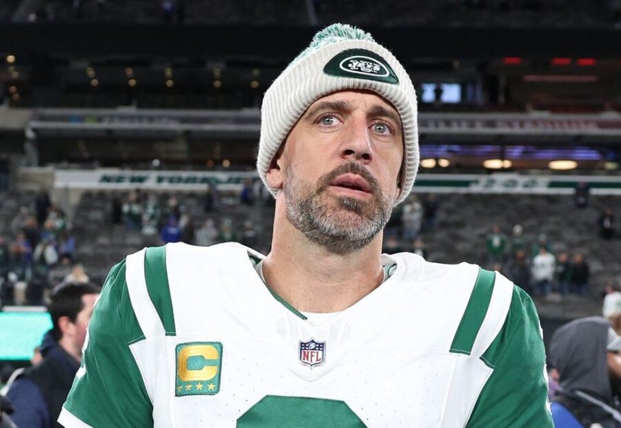 Aaron Rodgers’ Former Teammate Defends Him Over Alleged Shailene Woodley Proposal Confession