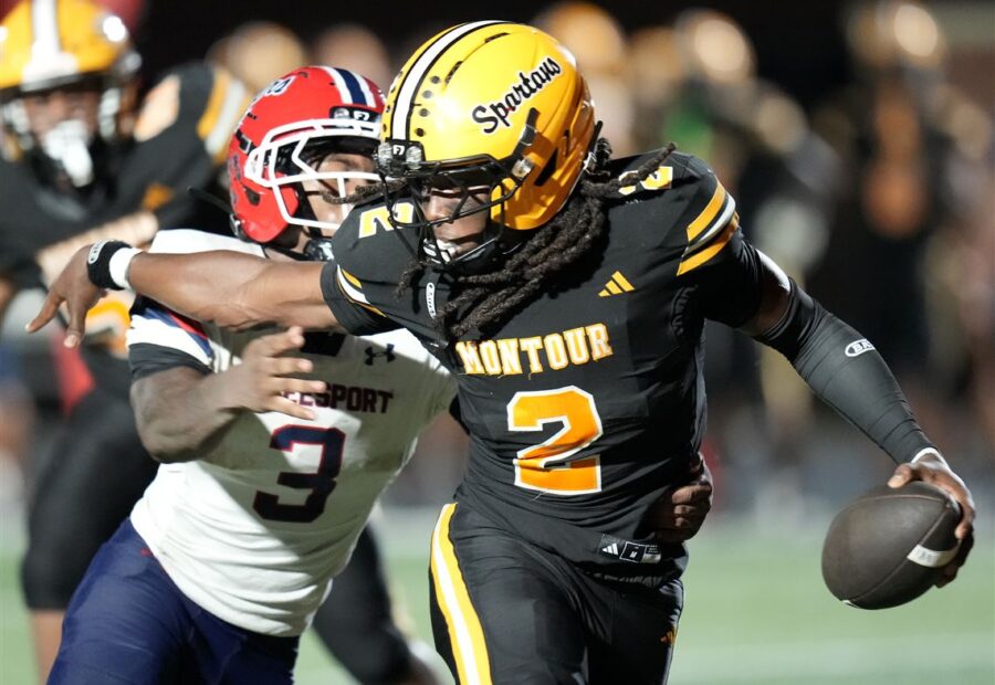 Brandon Bennett, No. 3 Montour Lock Down No. 1 McKeesport to Win Class 4A Clash