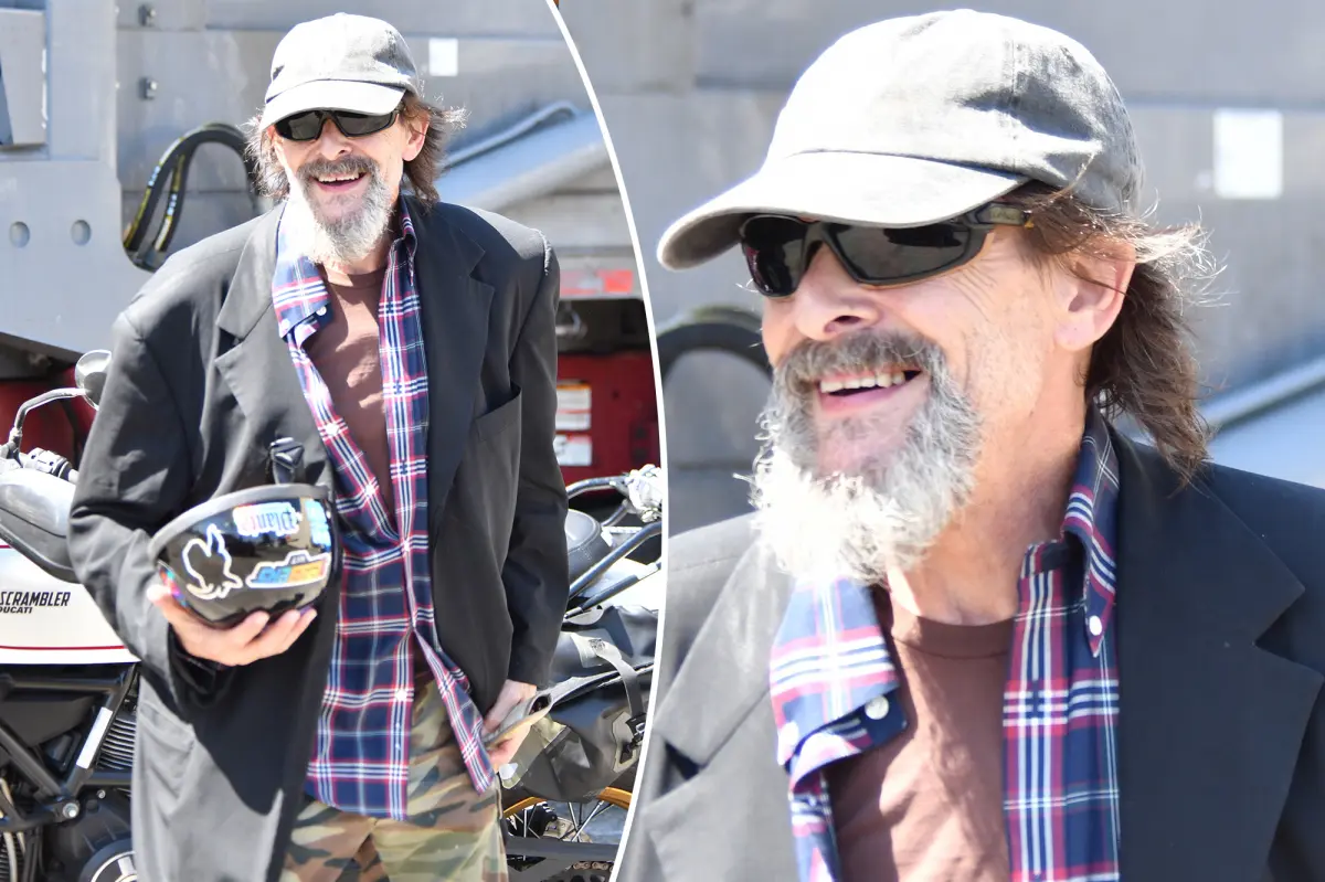 Iconic ’80s Star Looks Nearly Unrecognizable in Rare Public Sighting