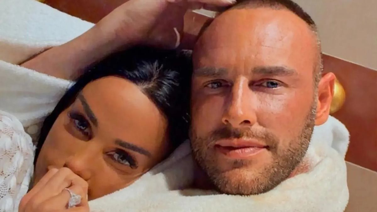 Katie Price and Lee Andrews’ Marriage Timeline After Star ‘Dumps Husband by Text’
