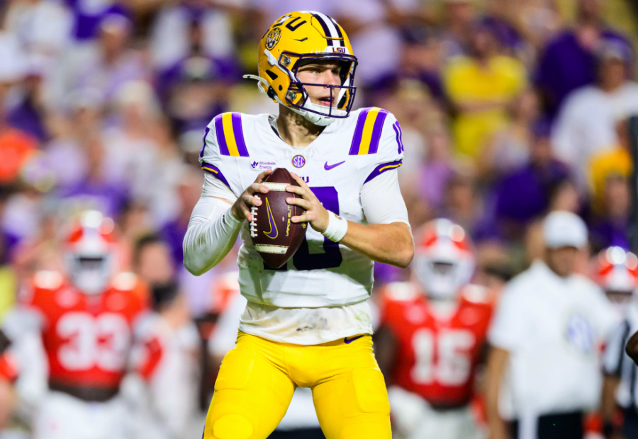 LSU Lists QB Sam Leavitt ‘Doubtful’ for Top-10 Showdown vs. Ole Miss