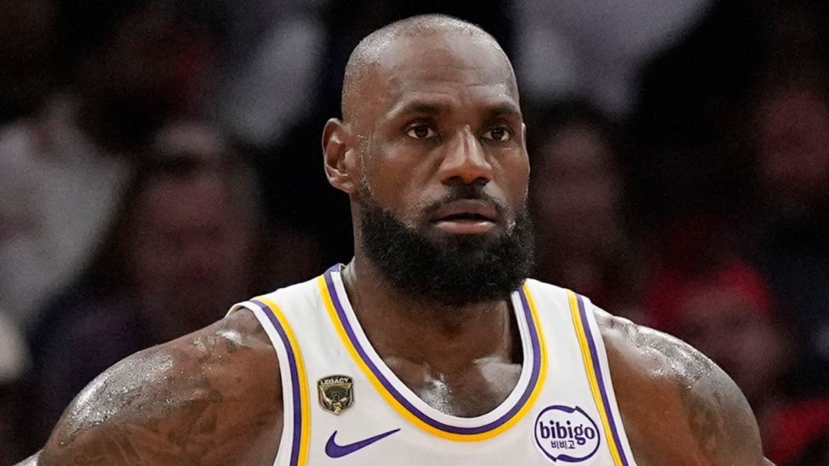 Lakers Legend Selected Over LeBron James for Statue Outside Los Angeles Arena
