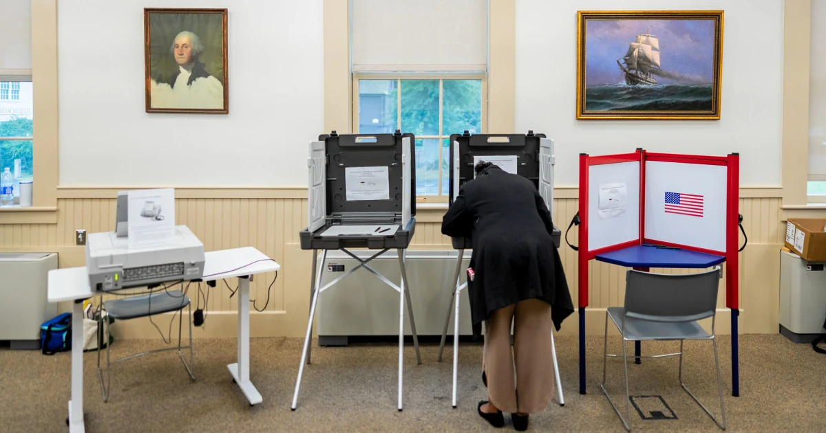 Live Updates: House Passes Bill to Avert Government Shutdown as Massachusetts Elections Get Underway