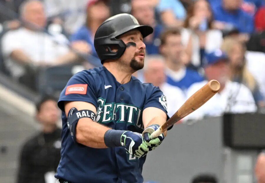 MLB Scouts Reveal What Really Happened to Cal Raleigh, Paul Skenes This Season
