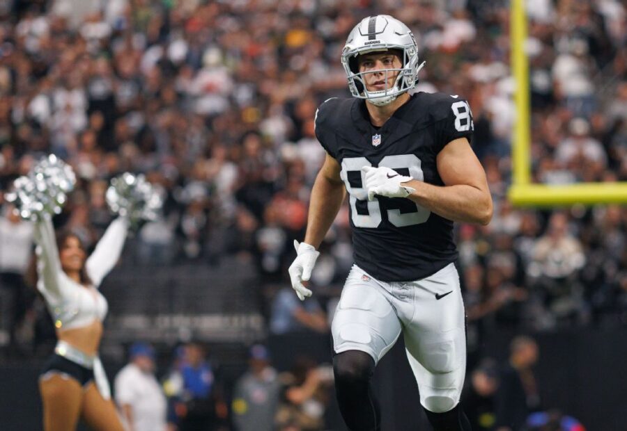 Sources: Raiders Believe Brock Bowers Could Play in Week 2