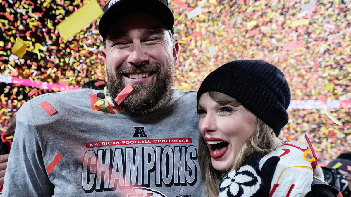 Tarot Reading Predicts Taylor Swift and Travis Kelce Will Welcome Baby Girl Next Summer