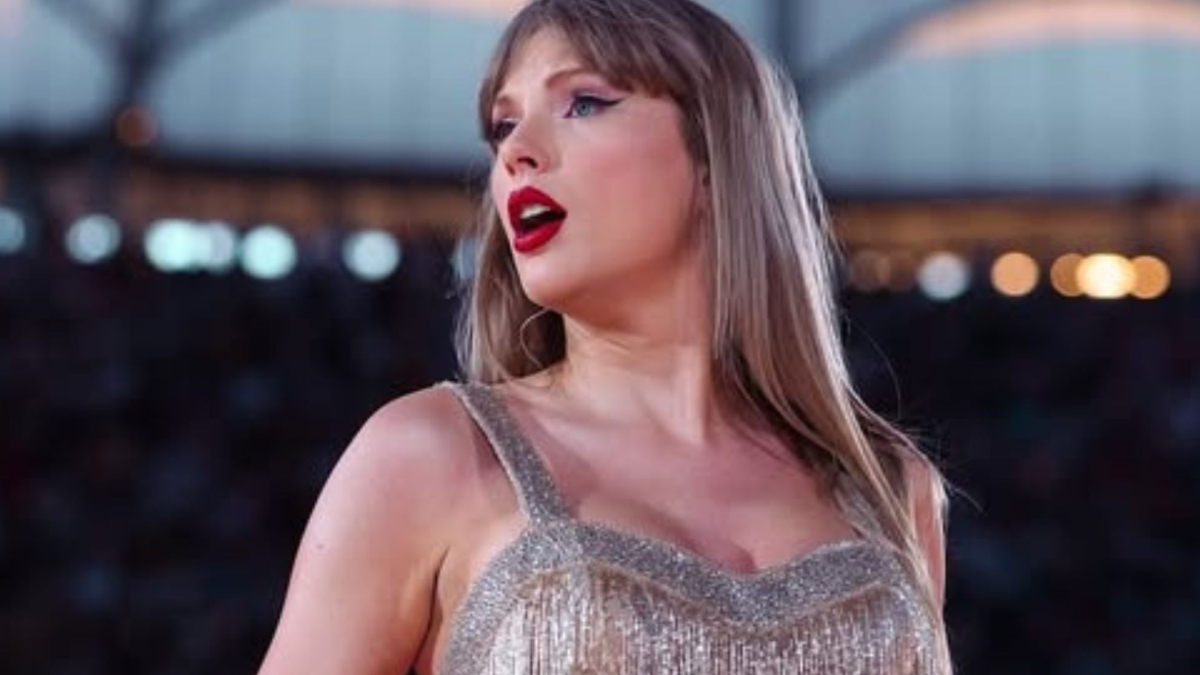 Taylor Swift Donates $50,000 to Help Cover Medical Bills for Life-Risking Woman Ashley Taunton