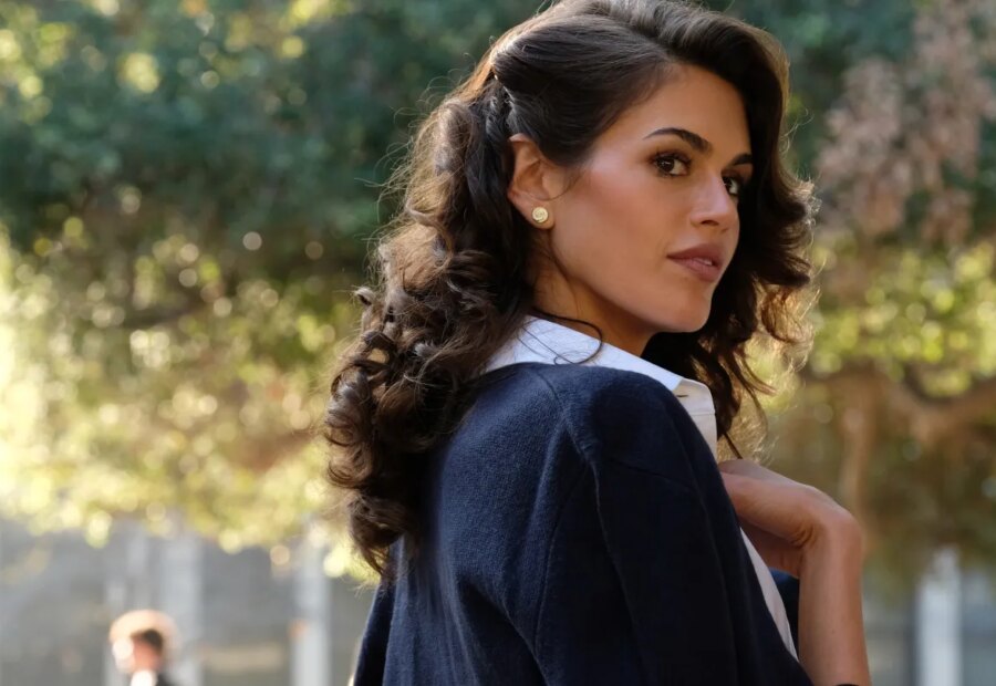 The Shards Finale: Kaia Gerber Breaks Down Killer Theories, Shelley Duvall Moment