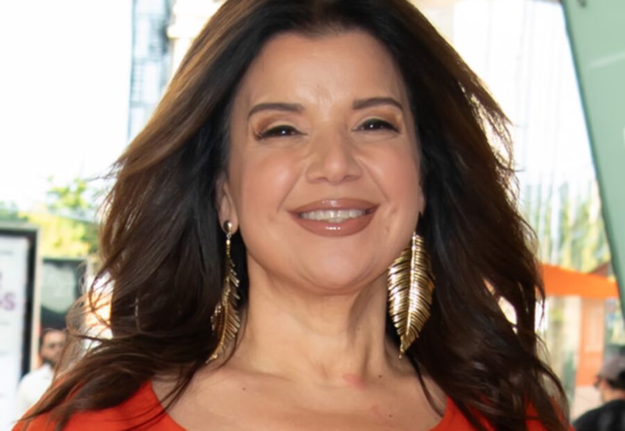 The View’s Ana Navarro Reveals How She Lost the Weight of a “Baby Hippo”